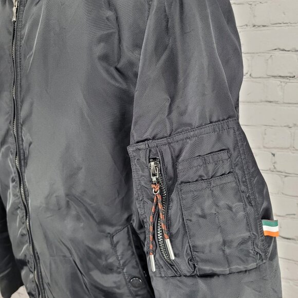 August Mcgregor Black Nylon Full Zip Inner Pocket Bomber Jacket Size Small S - Picture 8 of 16
